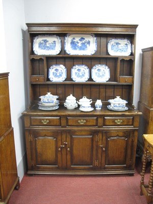 Lot 1622 - Titmarsh-Goodwin Style Oak Dresser, the rack...