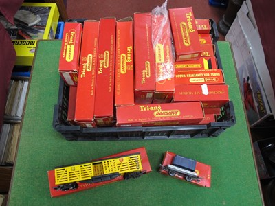 Lot 602 - A Triang 'OO' Gauge/4mm Ref No R81 Boxed...