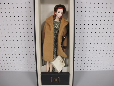 Lot 337 - A Boxed Integrity Toys Fashion Royalty Elise...