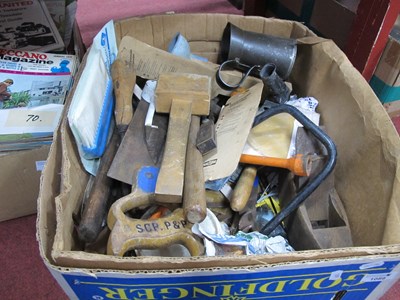 Lot 1089 - Hammers screwdriver, Tenonsaw, other tools etc....