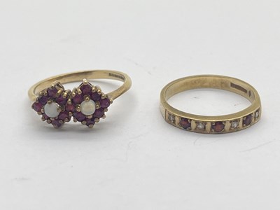 Lot 172 - A 9ct Gold Stone Set Double Cluster Ring, of...