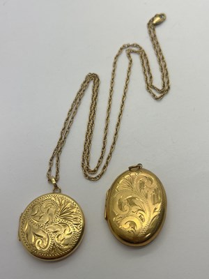 Lot 300 - A 9ct Gold Circular Locket Pendant, engraved...