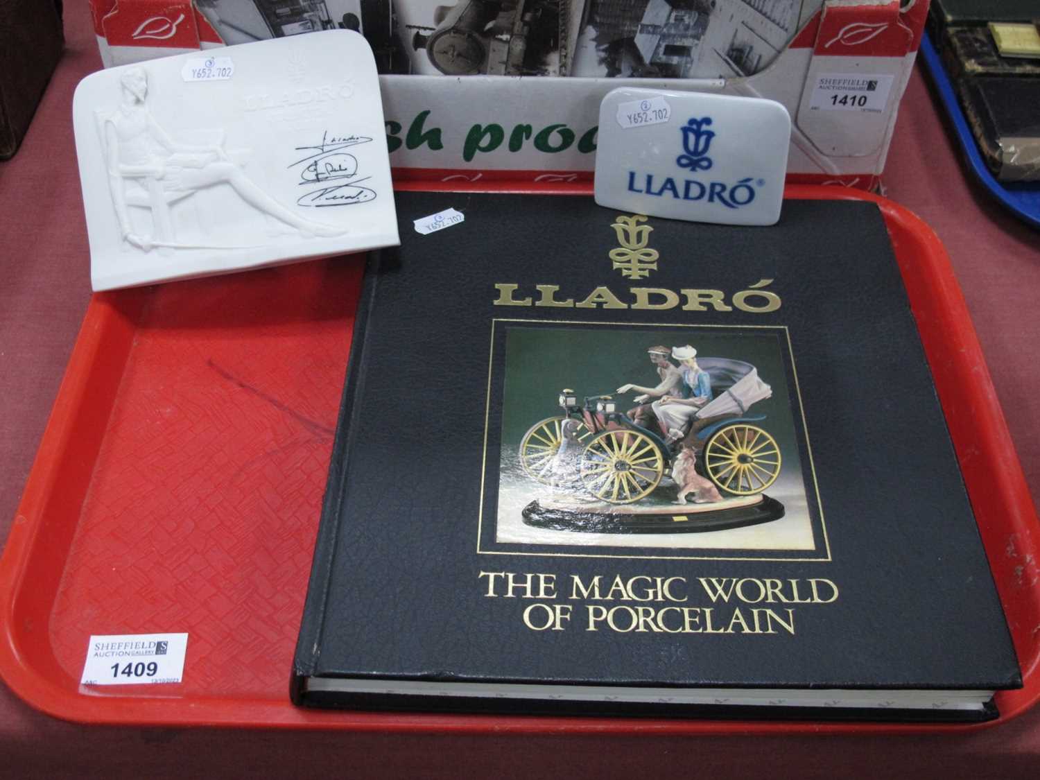 Lot 1409 Lladro Collectors Society Freestanding