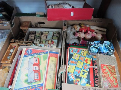 Lot 1053 - Vintage Toys and Games, including Kleeware...