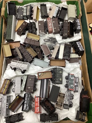 Lot 366 - Approximately 100 Items of Unboxed Four Wheel...