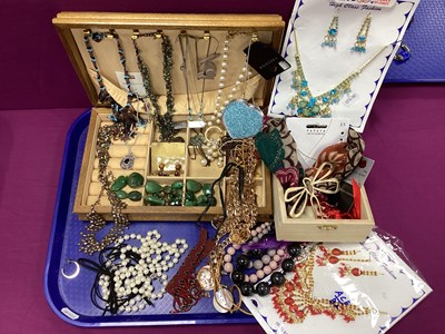 Lot 94 - An Assortment of Costume Jewellery, to include...