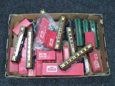 Lot 847 - A Quantity of Hornby Dublo 2-Rail Coaches and...
