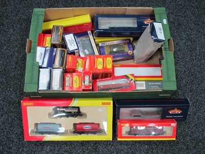 Lot 857 - Approximately Thirty OO Gauge Outline British...