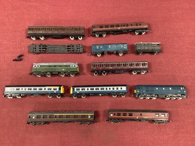 Lot 634 - A Quantity of 'N' Gauge Model Railway,...