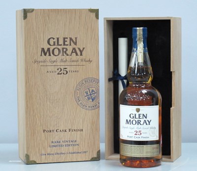 Lot 68 - Glen Moray Speyside Single Malt Scotch Whisky...