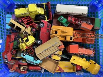 Lot 517 - A Quantity of Mid XX Century Diecast Vehicles,...