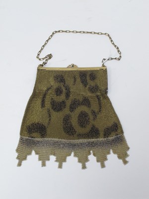 Lot 1346 - An Art Deco Chain Mail Evening Bag, with...