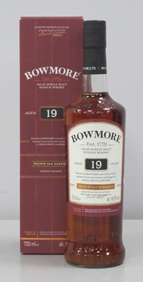 Lot 171 - Bowmore Islay Single Malt Scotch Whisky Aged...