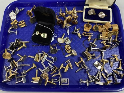 Lot 191 - A Collection of Assorted Cufflinks, gilt metal,...