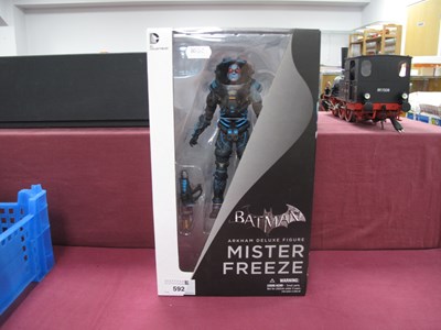 Lot 592 - DC Collectibles Batman Arkham Delux 7.25"...