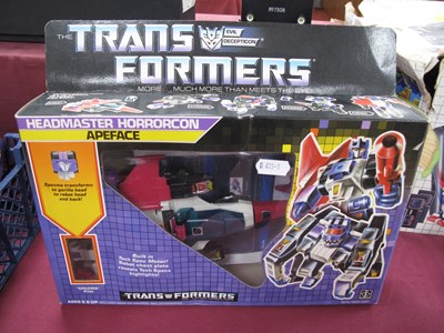 Lot 585 - Original Hasbro Transformers #5876/5802 (Circa...