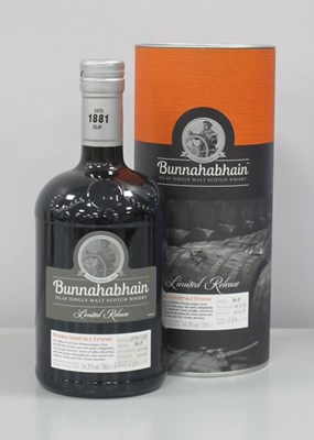 Lot 262 - Bunnahabhain Islay Single Malt Scotch Whisky...