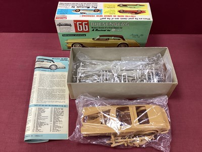 Lot 668 - Renwal 1:25th Scale Plastic Model Kit No....