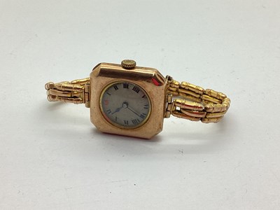 Lot 210 - A Vintage 9ct Gold Cased Ladies Wristwatch,...