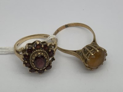 Lot 107 - A 9ct Gold Cluster Ring, (one stone missing);...