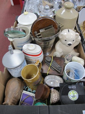 Lot 1097 - Magnifying Glass, coasters, ice bucket, steins,...