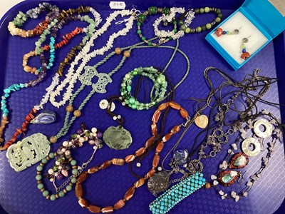 Lot 14 - A Collection of Hardstone Jewellery, to...