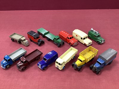 Lot 685 - A Quantity of Immediate Post War Dinky...