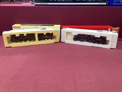 Lot 669 - Two Hornby (China) 'OO' Gauge/4mm Boxed...