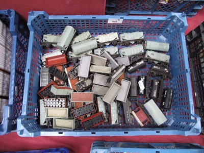 Lot 501 - Sixty Plus Triang 'TT' Gauge/3mm Unboxed Items...