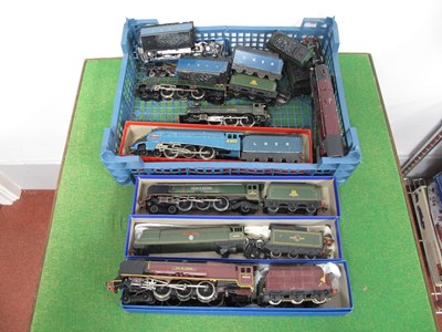 Lot 428 - Six Hornby Dublo 'OO' Gauge/4mm Unboxed Class...