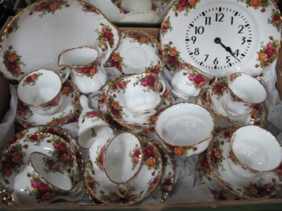 Lot 1292 - Royal Albert 'Old Country Roses' Table China,...