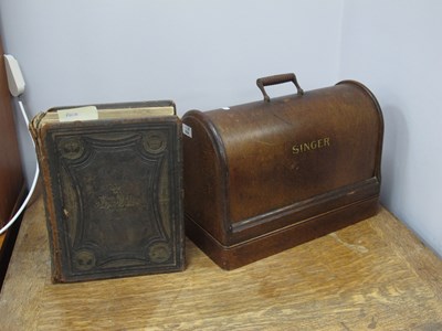 Lot 1634 - Singer Sewing Machine, in oak dome case. Holy...