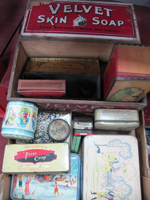 Lot 1077 - Tins - Mitchell's, C.W.S, Calross etc, Pine...