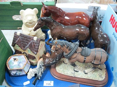 Lot 1125 - Coopercraft, Doulton and Leonardo Horses,...