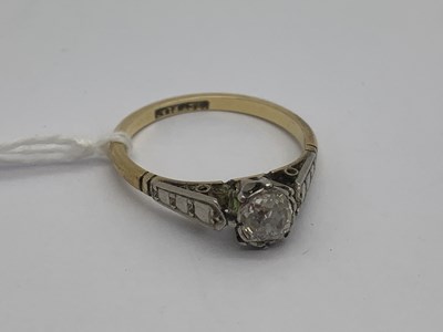 Lot 147 - A Single Stone Diamond Set Ring, the eight...