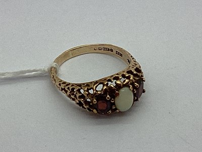 Lot 80 - A Vintage 9ct Gold Three Stone Ring, the...