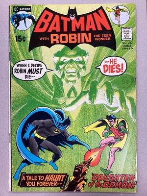 Lot 843 - DC (Detective Comics) 1971 Batman with Robin...