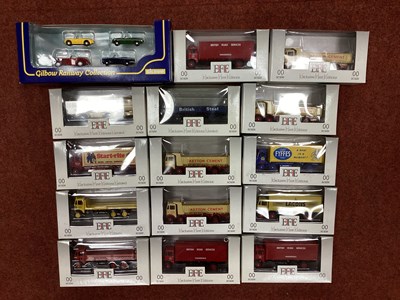 Lot 815 - Eighteen OO Scale Diecast and Plastic Lineside...