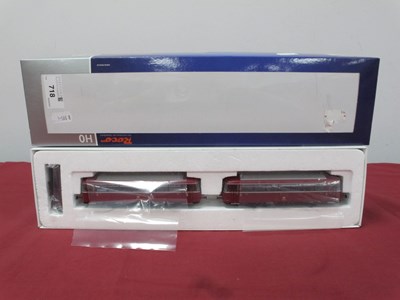 Lot 718 - A Roco HO Gauge #52630 Outline German 'DB' Two...