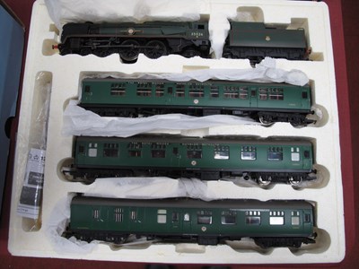 Lot 559 - A Hornby (China) 'OO' Gauge/4mm Ref No R2599< "...