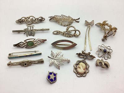 Lot 134 - An Assortment of "925" and Other Brooches, to...