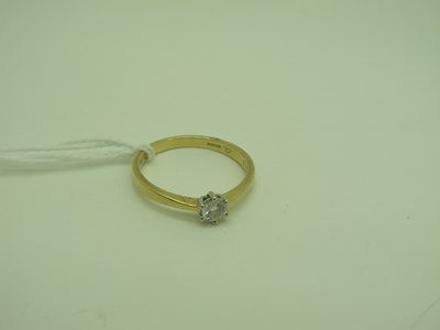 Lot 172 - A Modern 14ct Gold Single Stone Diamond Ring,...