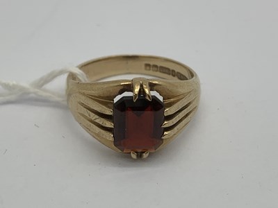 Lot 97 - A 9ct Gold Garnet Set Signet Ring, the...