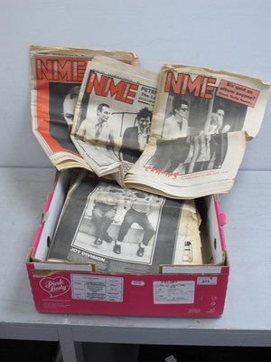 Lot 511 - New Musical Express (NME), nineteen issues...