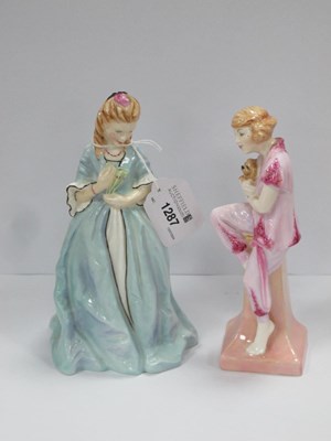 Lot 1287 - Royal Doulton Archives Collection 'Lido Lady'...