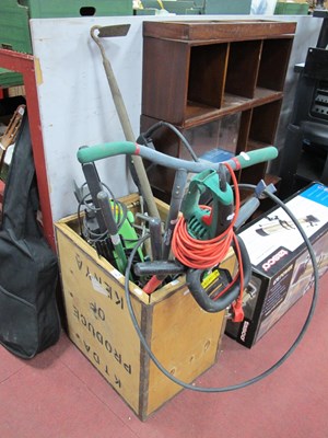 Lot 1180 - Qualcast Electric Hedge Trimmer, Tooltec power...