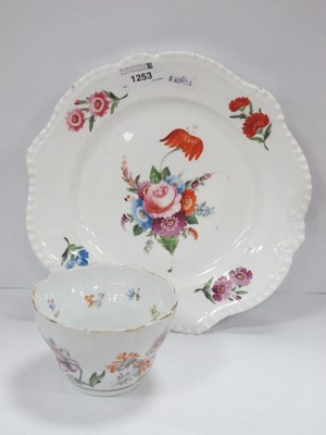 Lot 1253 - Meissen Porcelain Bowl, hand painted with...