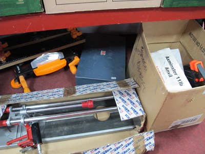 Lot 1096 - Tools - tile cutter, Axminster 11lb anvil,...