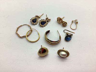 Lot 187 - Assorted Modern Earrings, (some odd).