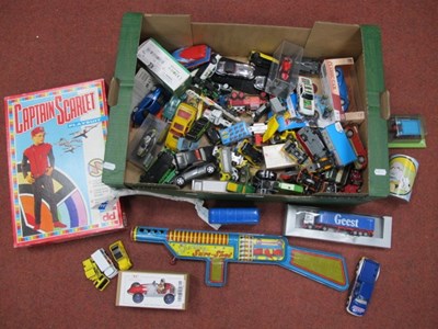 Lot 446 - A Collection of Diecast, Plastic and Tinplate...